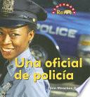 Una Oficial De Policia